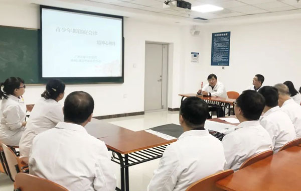 乌鲁木齐药业集团附属医院专家团队